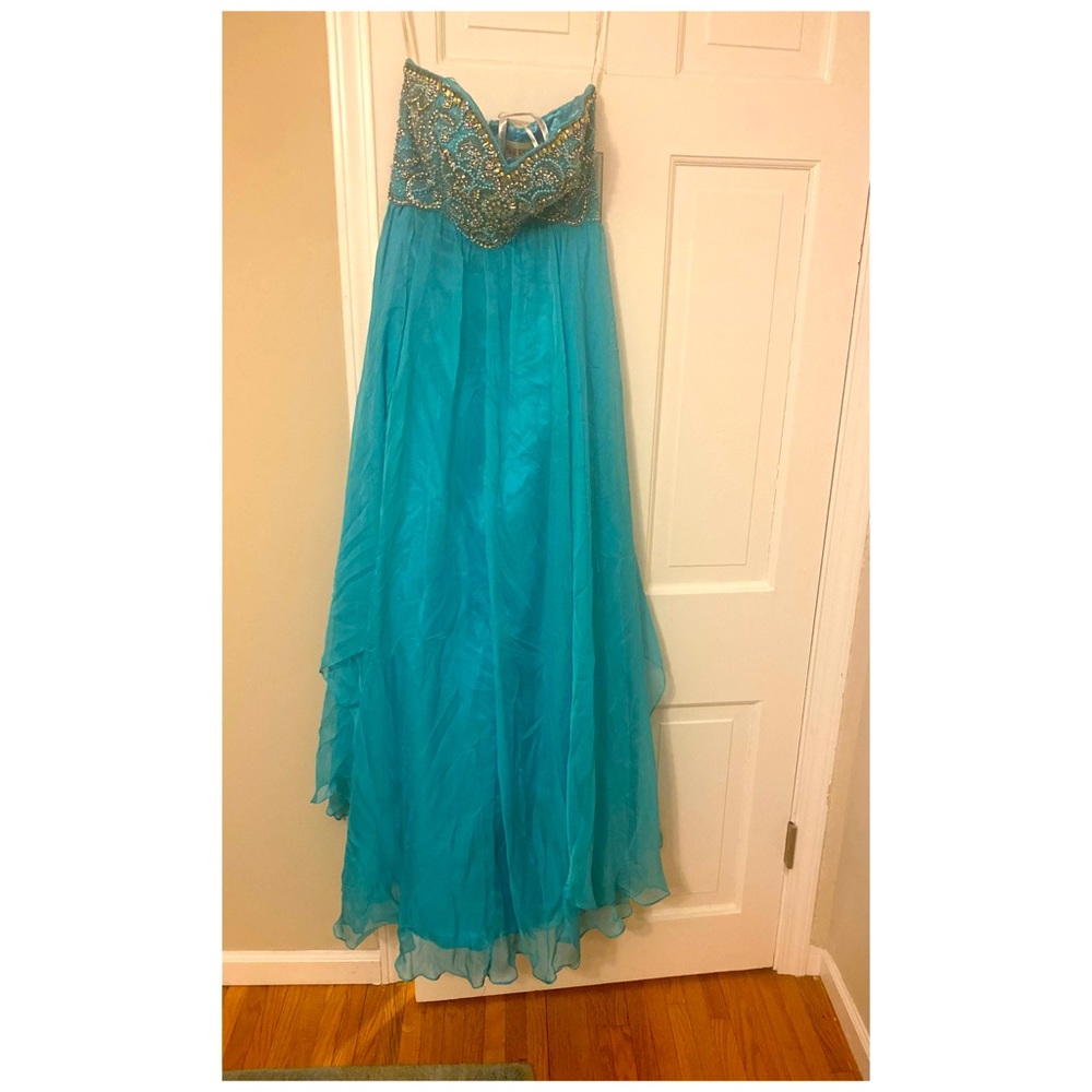 Exquisite Prom Dress